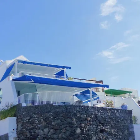Ferienhaus Sea Front Caleton *