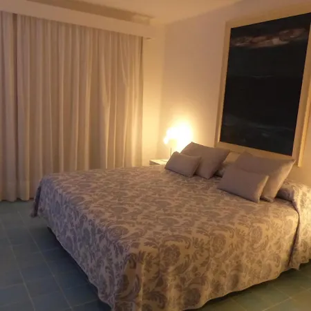 Ferienhaus Sea Front Caleton *